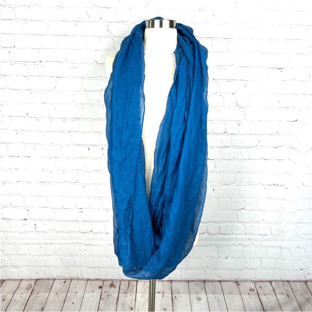 Blue Infinity Scarf - Picture 5 of 9